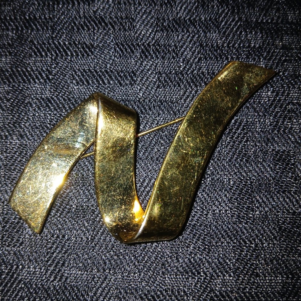 Elegant Gold Monet Brooch